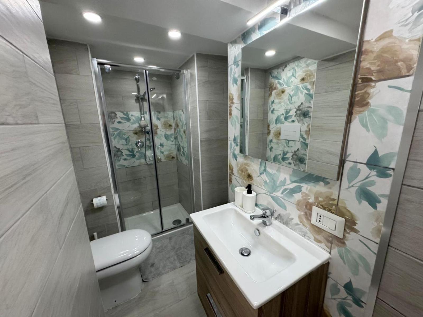 Camy Apartment Napoli Bagian luar foto
